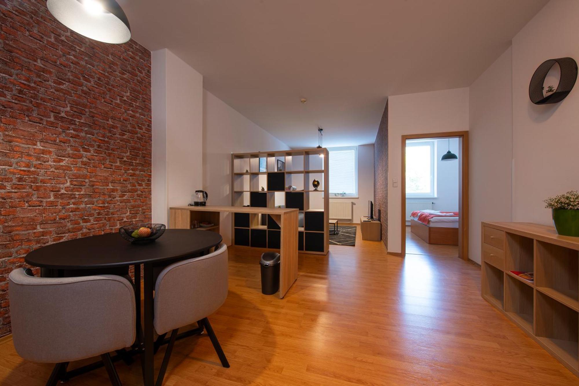 Hotel Spolcentrum Svit Luaran gambar