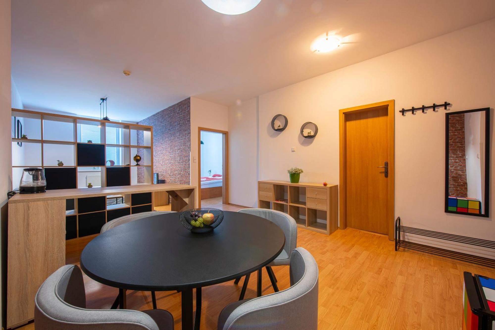 Hotel Spolcentrum Svit Luaran gambar