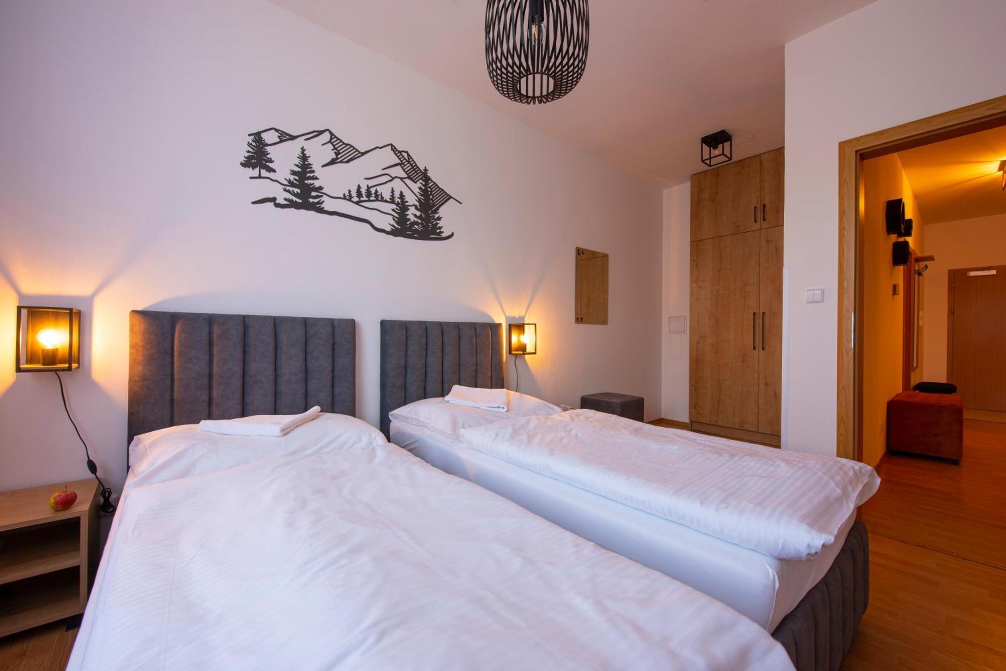 Hotel Spolcentrum Svit Luaran gambar